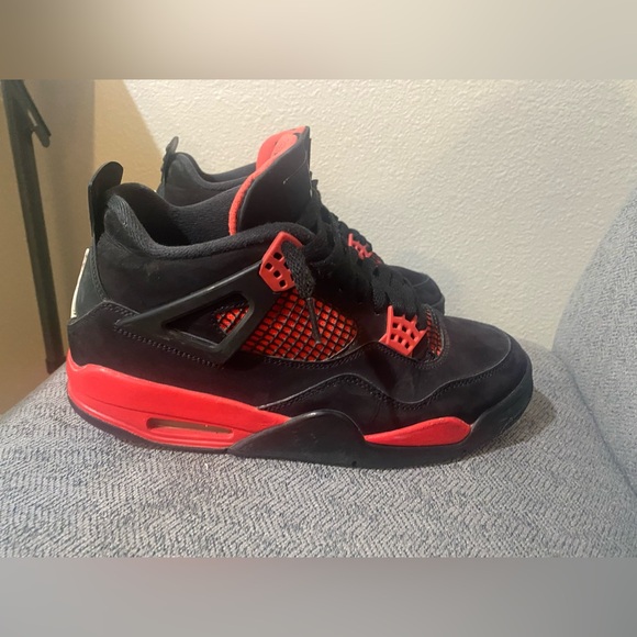 Nike red thunders 9.5 - Picture 6 of 11